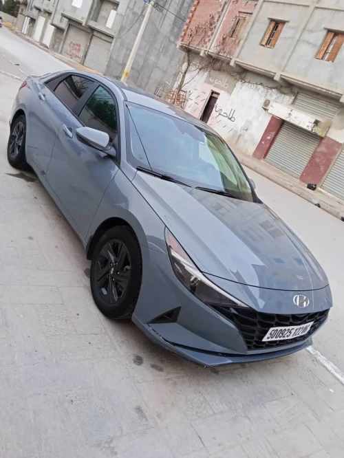Hyundai Elantra 2022 Elantra