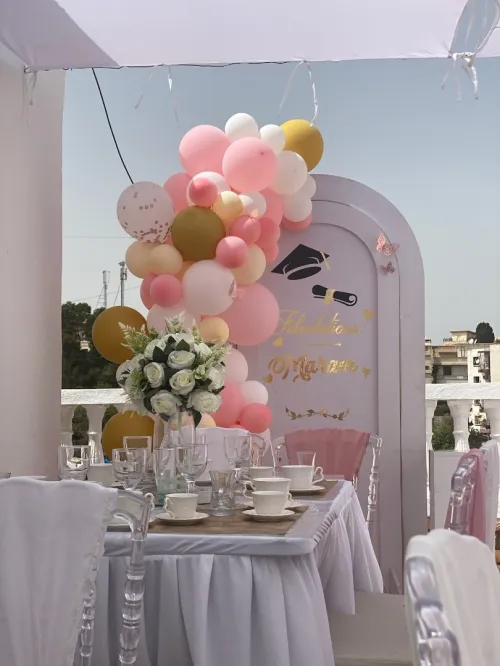 Location de matériels de décorations (mariages anniversaires fiançailles Saint-Valentin)