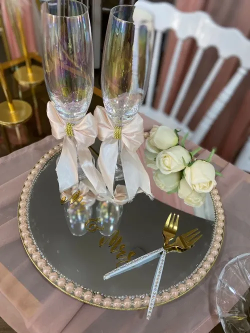 Location de matériels de décorations (mariages anniversaires fiançailles Saint-Valentin)