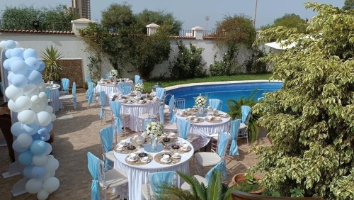 location de chaises et tables  كراء الكراسي و الطاولات