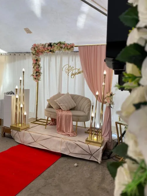 Location de matériels de décorations (mariages anniversaires fiançailles Saint-Valentin)