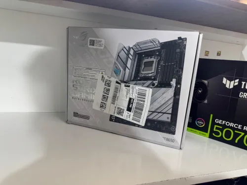 ZSUS ROG STRIX B650 A GAMING