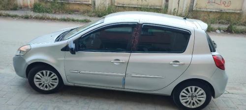 Renault Clio 3 2011 Exception