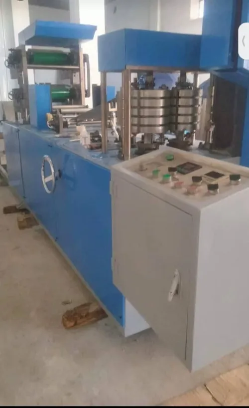 Machine fabrication serviette en papier آلة صناعة المناديل الورقية