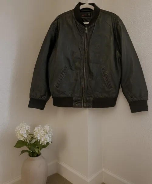 Vintage bomber jacket en cuir véritable taille XL état comme neuf