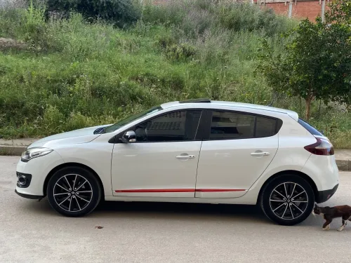 Renault Megane 3 2015 New Play