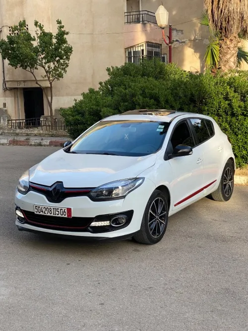 Renault Megane 3 2015 New Play