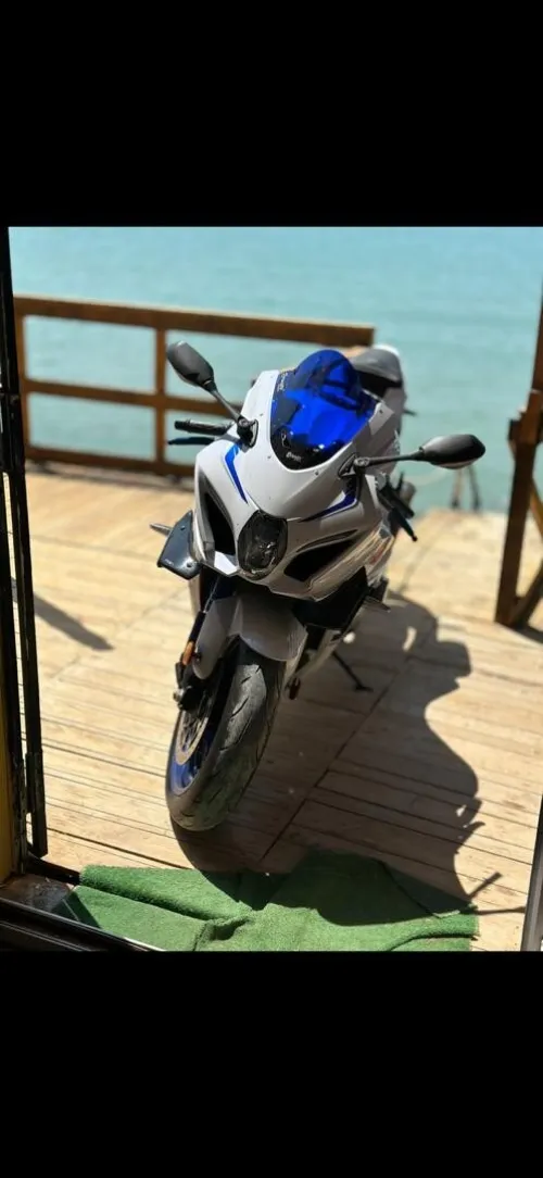 Suzuki L8 2018