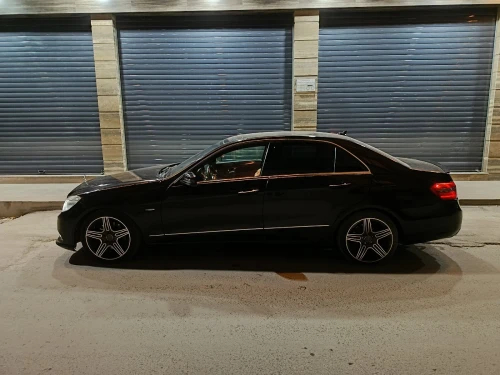Mercedes Classe E 2012 AVANTGARDE Pack AMG