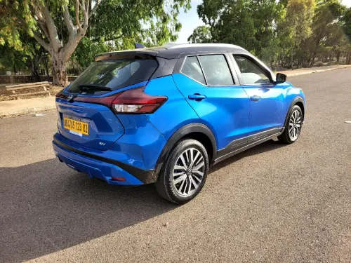 Nissan KICKS SV 2023 SV
