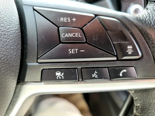 Nissan KICKS SV 2023 SV