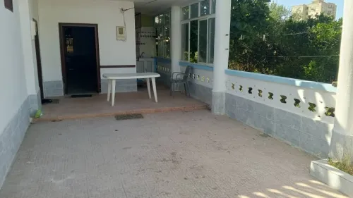 Location vacances Appartement Niveau de villa F3 Skikda Filfla