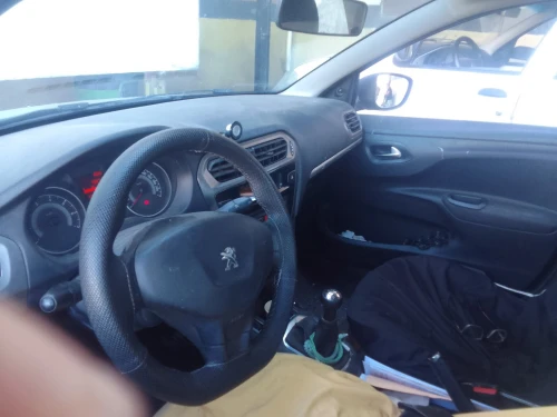 Peugeot 301 2014 Active