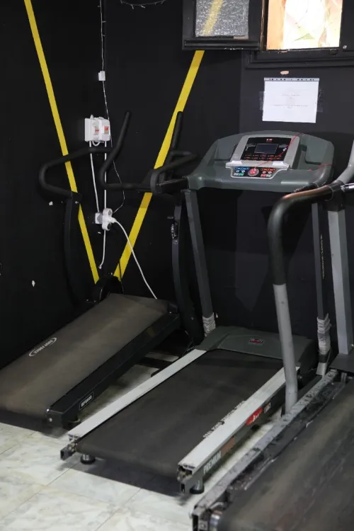 Matériel de musculation PRO AGES
