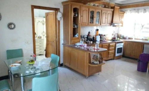 Vente Appartement Niveau de villa F4 Alger El achour