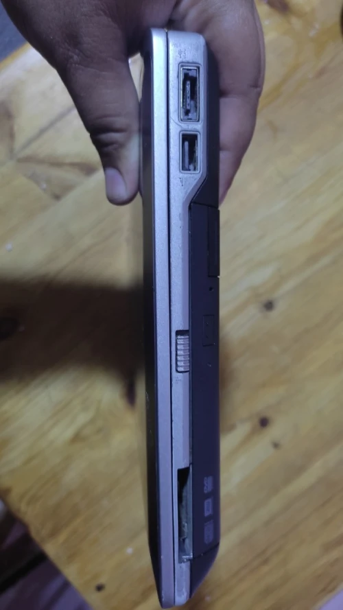 Dell latitude E6320 