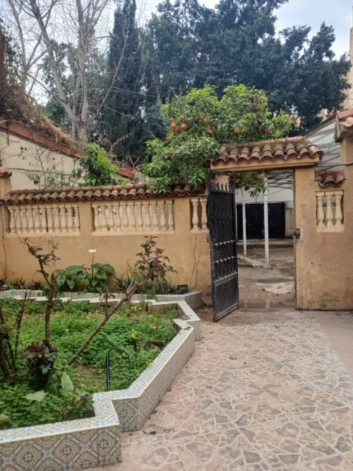 Location Appartement Niveau de villa F5 Alger Draria