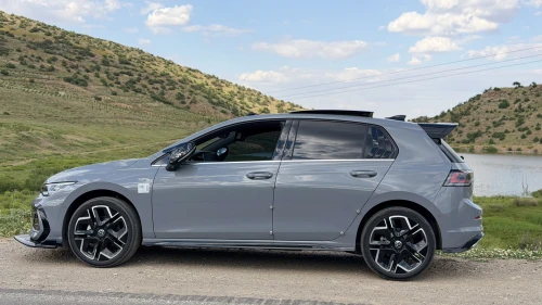 Volkswagen Golf 8 2026 R-Line