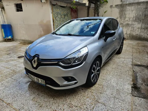Renault Clio 4 2019 Limited 2