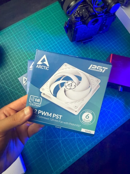 Out of Stock - Pack 3x ARCTIC P12 PWM PST White 0 dB
