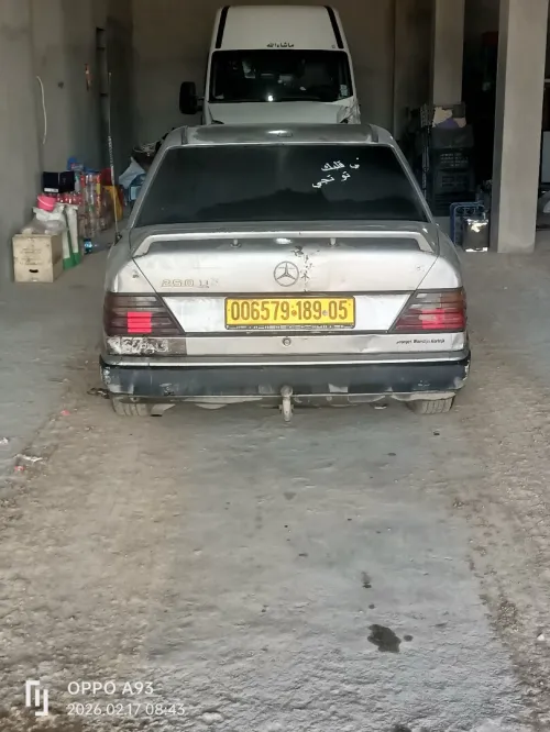 Mercedes 124 250D 1989 