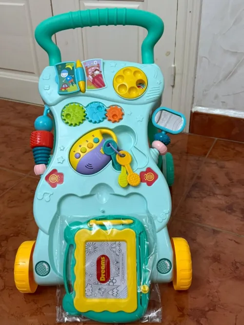 Trotteur pour bébé 