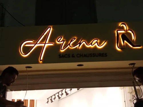 Enseignes publicitaires lumineuses  لوحات إشهارية مضيئة
