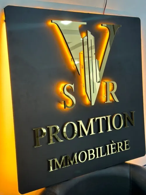 Enseignes publicitaires lumineuses  لوحات إشهارية مضيئة