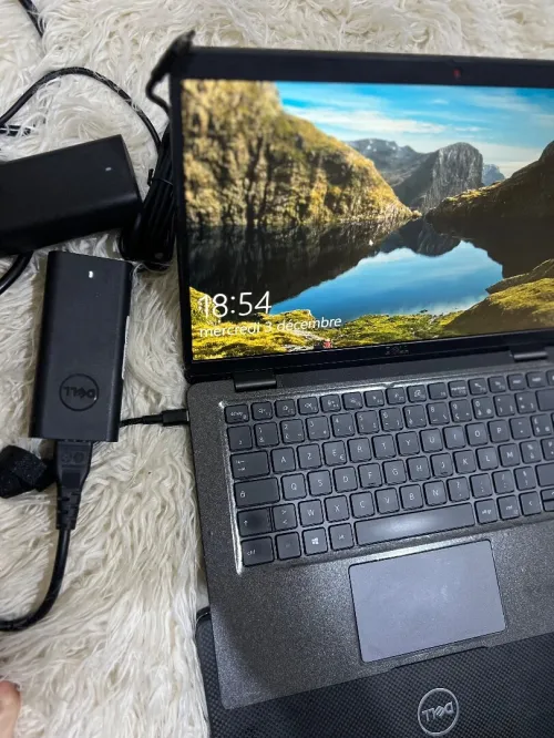 Dell latitude 7320 i5 11th 16gb ram 256nvm