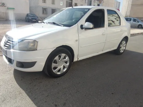 Dacia Logan 2012 La toute