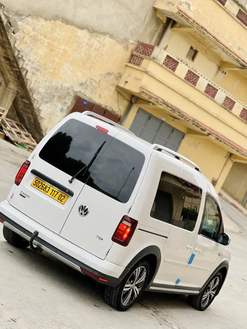 Volkswagen Caddy 2017 Altrack