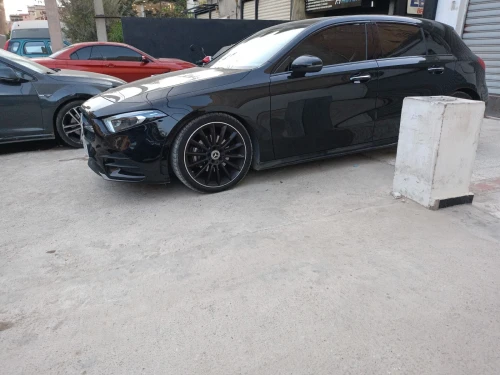 زجاج السيارات بكل انواعه