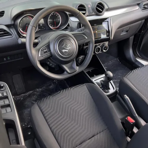 A vendre suzuki swift 2022 ideal pour agence location