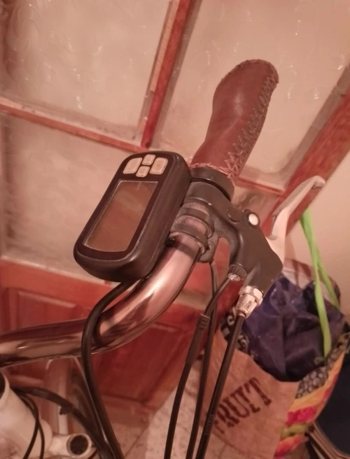 vélo électrique moma