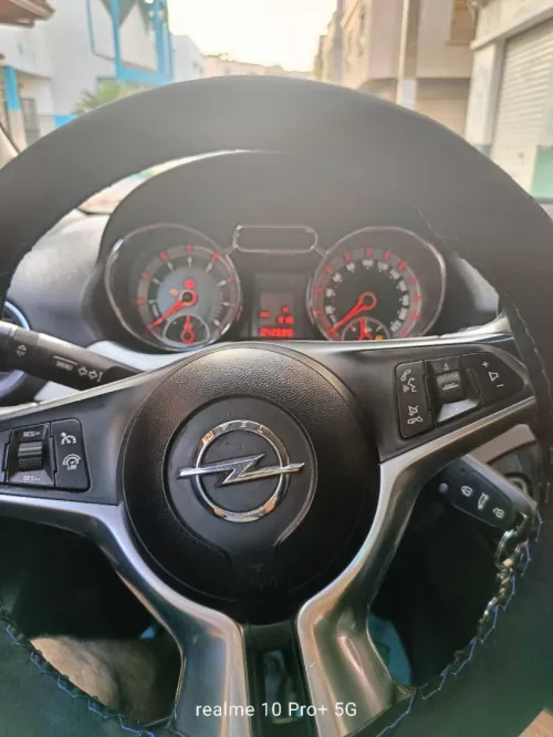 Opel Adam 2016 Rocks