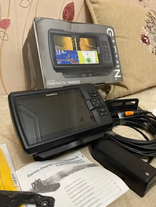 Sondeur GPS Garmin Striker Plus 7cv