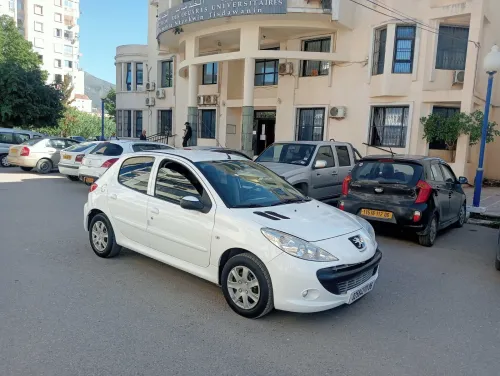 Peugeot 206 Plus 2011 206 Plus