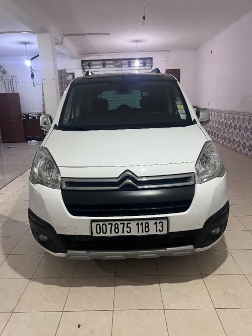 Citroen Berlingo Multispace 2018 XTR Plus
