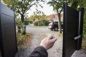 Installation  - Interphones - Visiophones - Serrures électriques - Pointeuses - Digicode