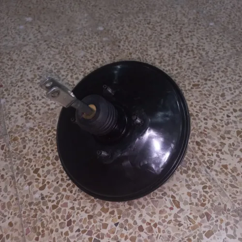 Servo frein dacia logan neuf jamais utlise 