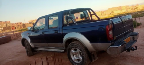 Nissan Pickup 2003 Pickup