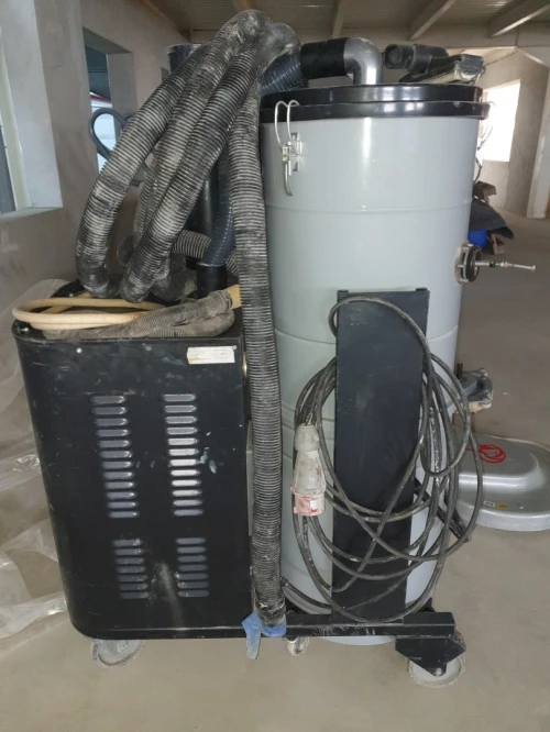 Ponceuse Lustreuse Aspirateur 