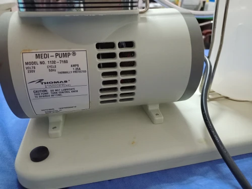  Rxscopie CGR + ECG 1piste+aspirateur +ophtalmoscope+02 pèses-bébé