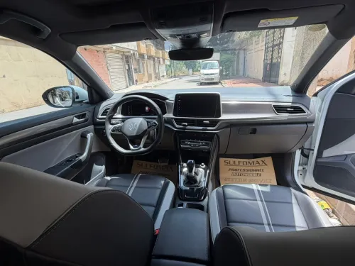 Volkswagen T-Roc 2025 R-Line 