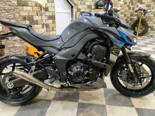 kawasaki Z1000 2018