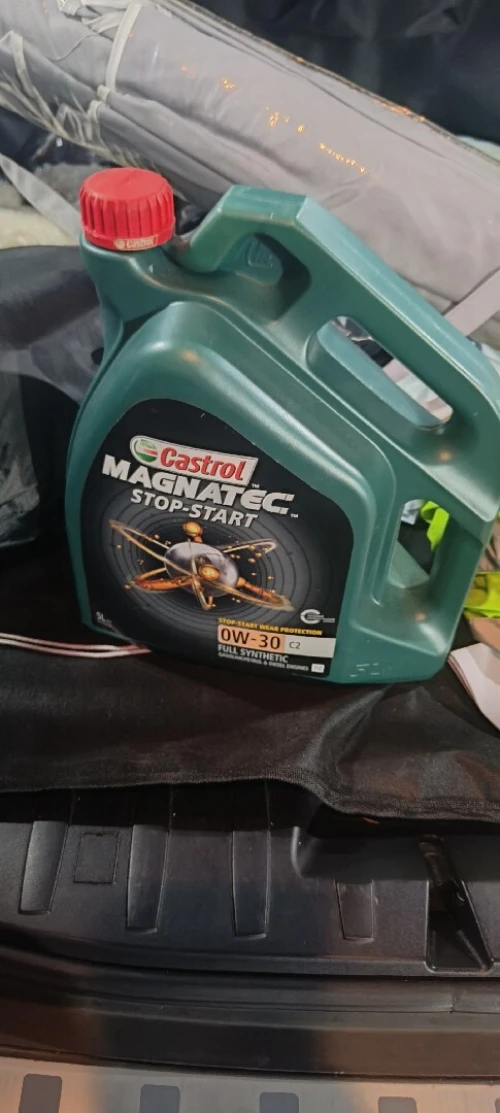 Huile Castrol 0w30 start and stop