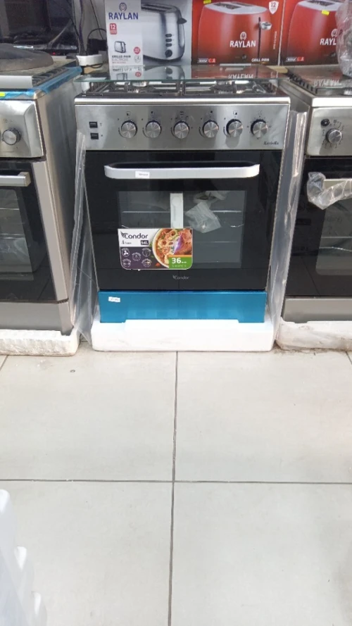 Promo cuisinière condor 4 feux 54L inox semi-fonte raviola ventilé