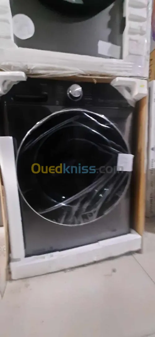 PROMOTION MACHINE A LAVER LG 12KG SECHANTE DD INVERTER VAPEUR 