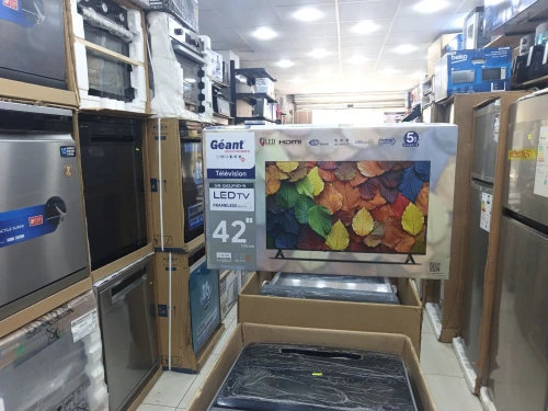 PROMO TV GÉANT 42 QLED TV 5 ANS DE GARANTIE