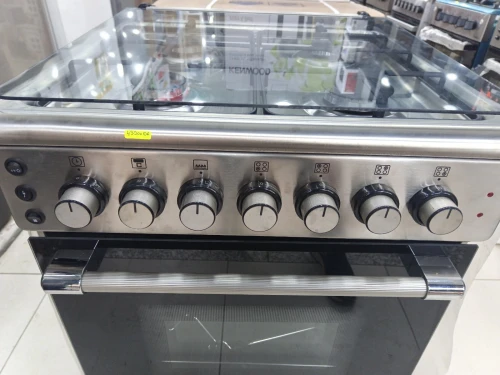 Promo cuisinière Schneider Gaz-électrique 4 feux ventilé inox fonte